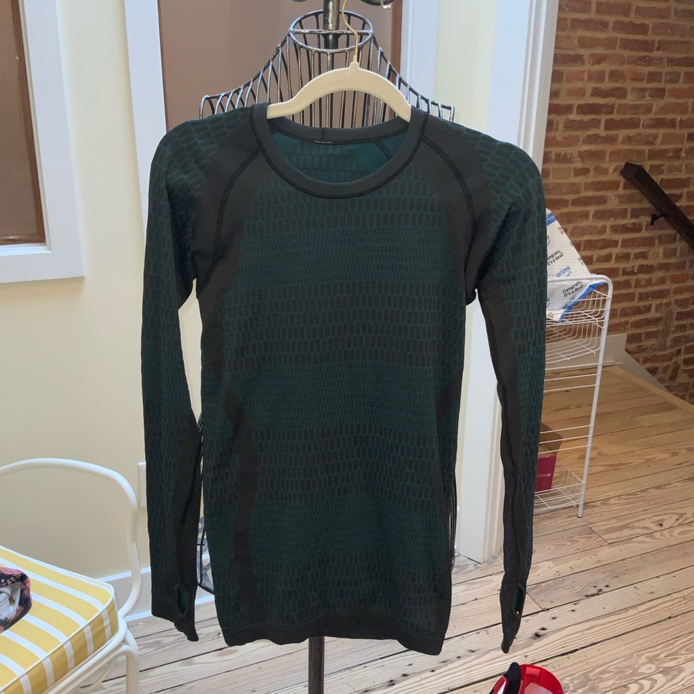 Lululemon About That Basic Long Sleeve Black/ For… - image 4